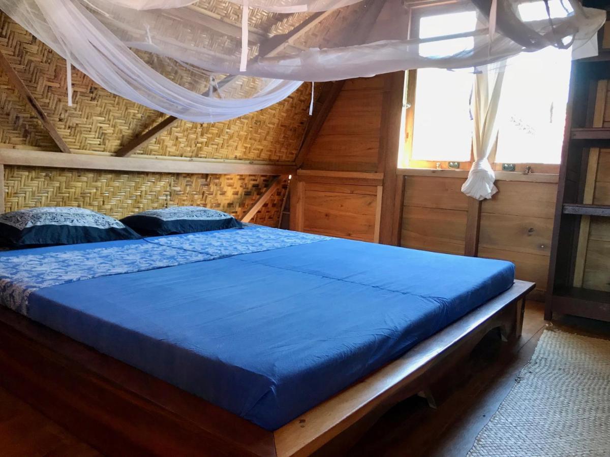 Harry'S Ocean House Pacitan Exterior foto